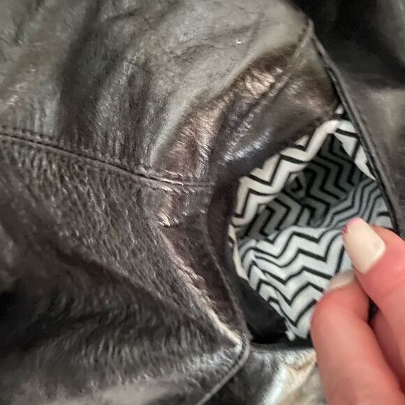 Auth HOBO‎ BAG nwt leather purse. There is a matching wallet & key card SEE ALL - Picture 14 of 16